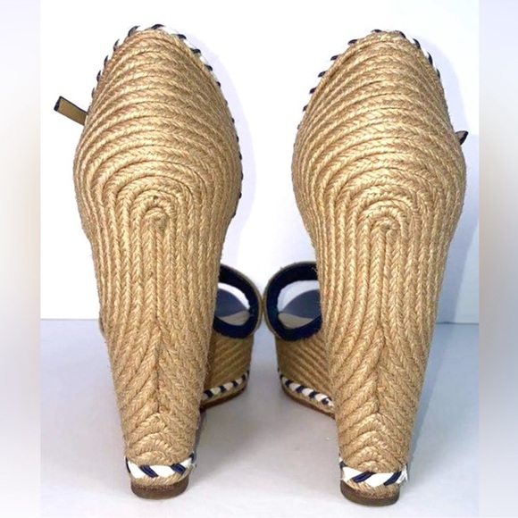 AUTHENTIC GUCCI RESORT COLLECTION SANDALS - Picture 9 of 9